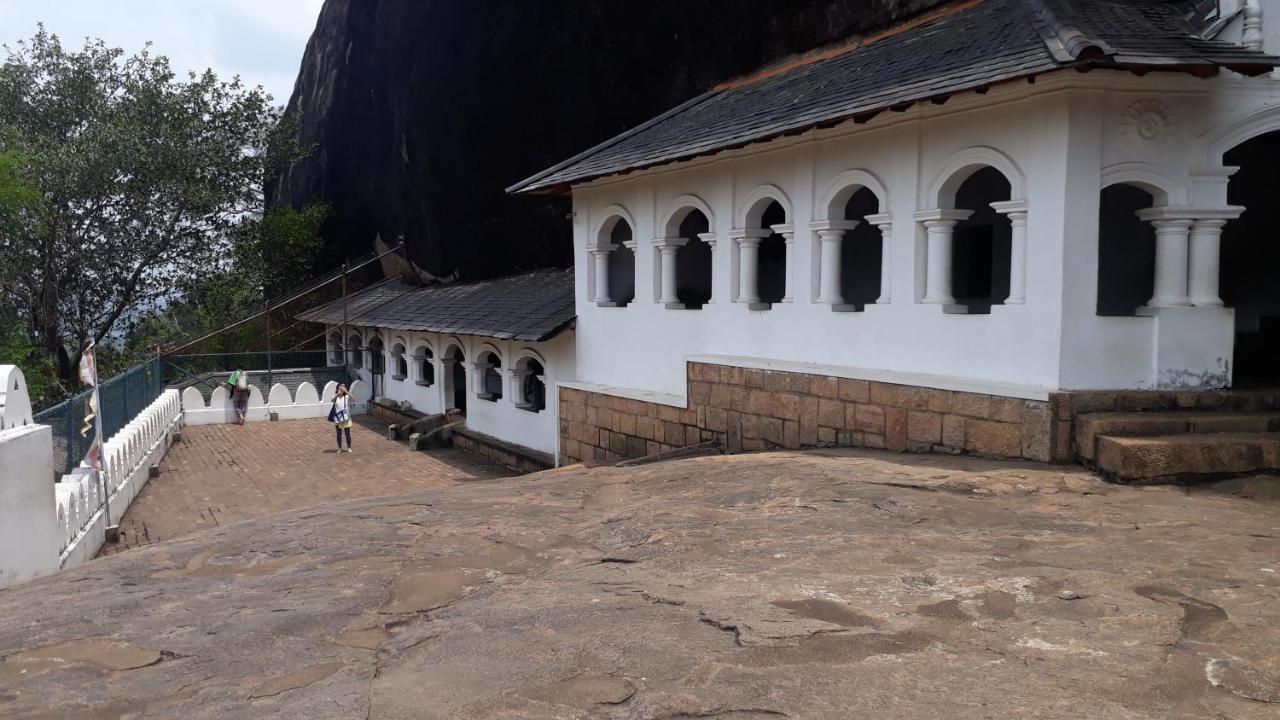 Lavonwin Guest House Dambulla Exterior foto